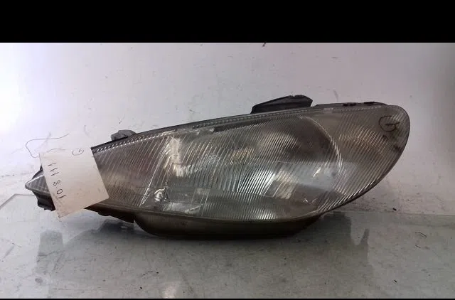 Phare gauche Peugeot 206 3-5 portes (2A-C) 2.0 hdi 90 (1999-2009) 5 portes occasion