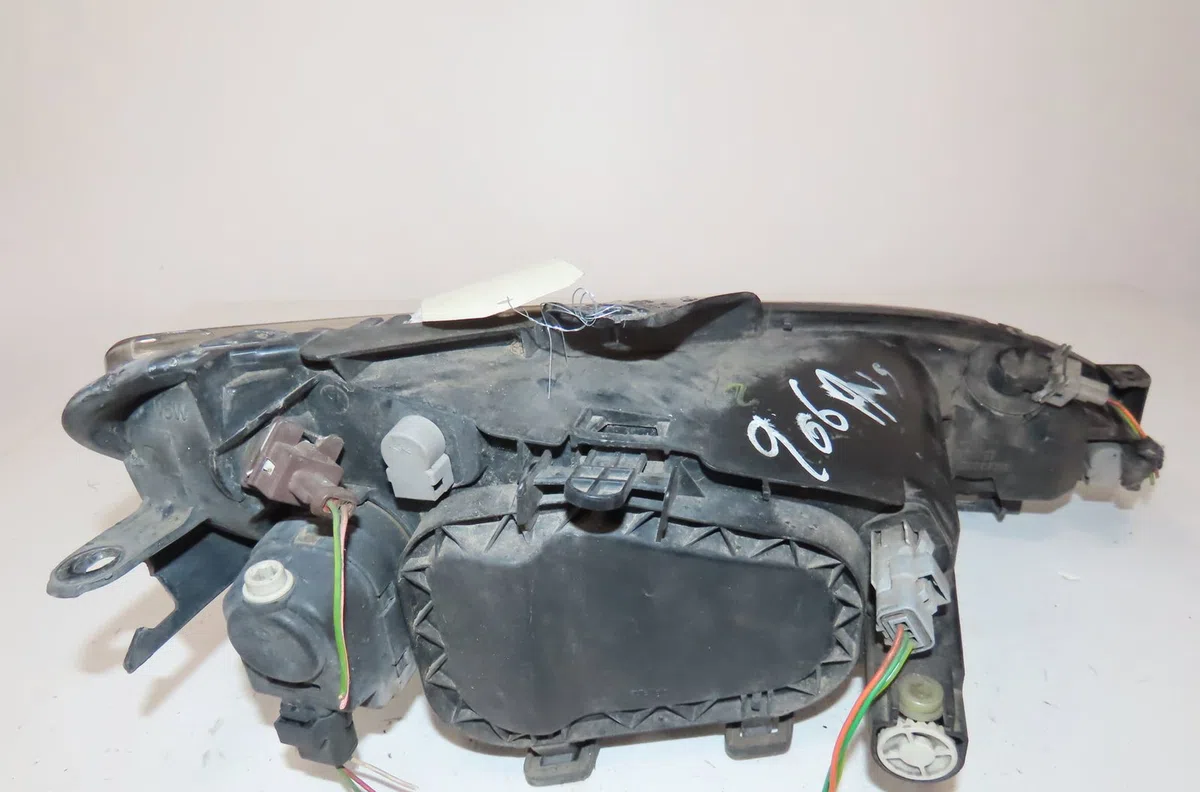 Phare gauche Peugeot 206 SW (2E-K) 2.0 hdi (2002-2007) occasion