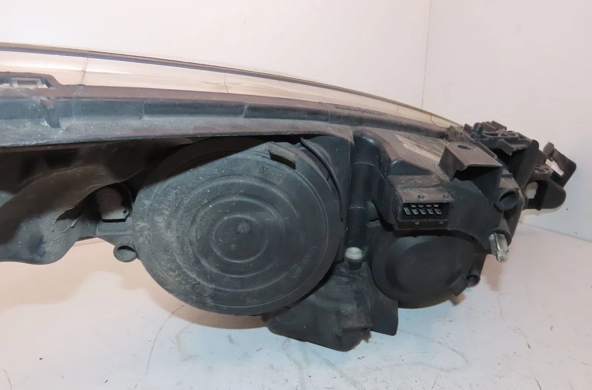 Phare gauche Peugeot 207-207 (WA_, WC_) 1.6 hdi (2006-2013) 5 portes occasion