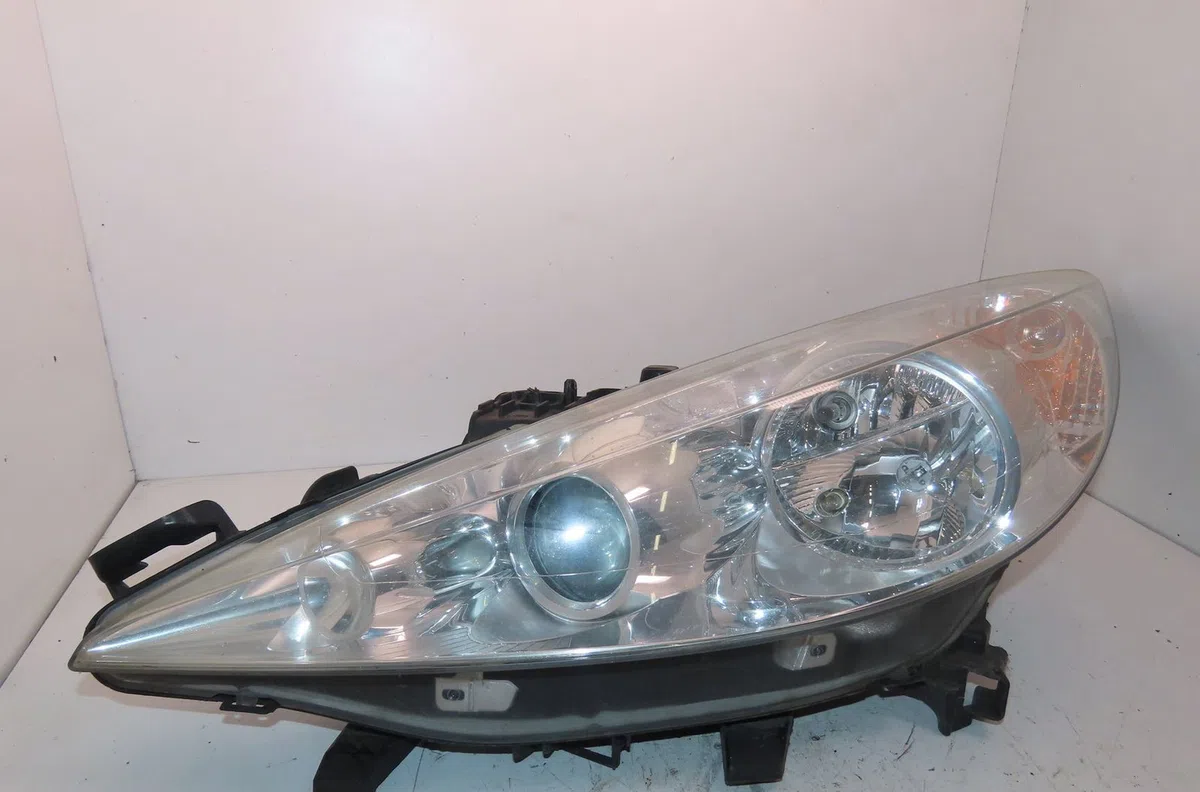 Phare gauche Peugeot 207-207 (WA_, WC_) 1.6 hdi (2006-2013) 5 portes occasion