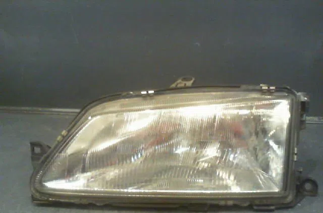 Phare gauche PEUGEOT 306 1996 occasion