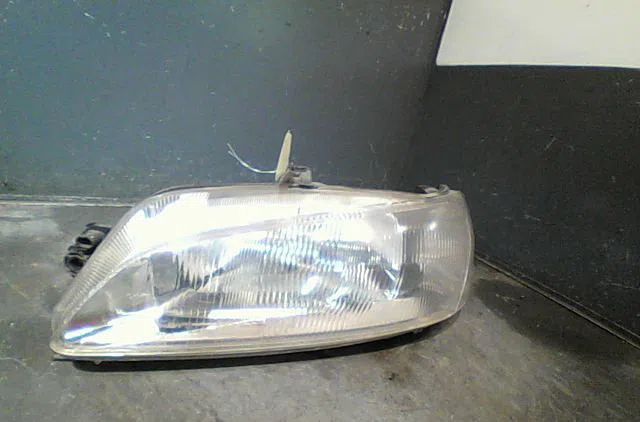 Phare gauche PEUGEOT 306 1998 occasion