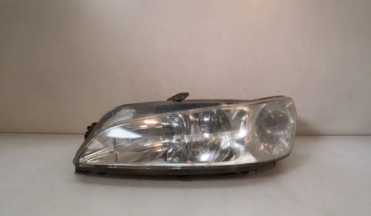 Phare gauche PEUGEOT 306 1999 occasion