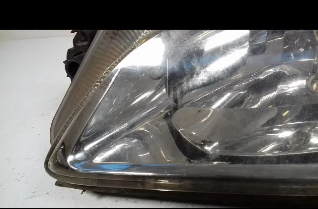 Phare gauche Peugeot 306 3-5 portes (7A, 7C, N3, N5) 1.6 (1993-2000) occasion