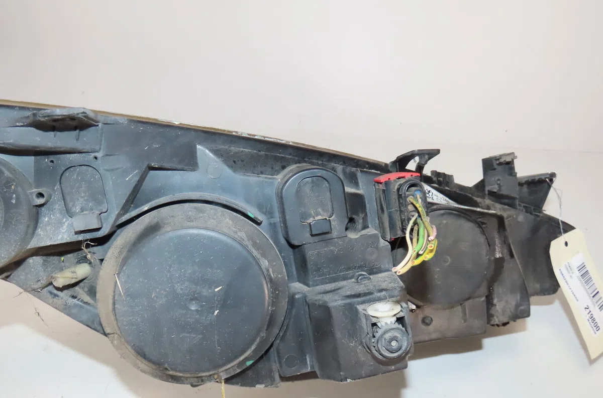 Phare gauche Peugeot 307 (3A-C) 1.6 hdi 110 (2004-2009) 5 portes occasion
