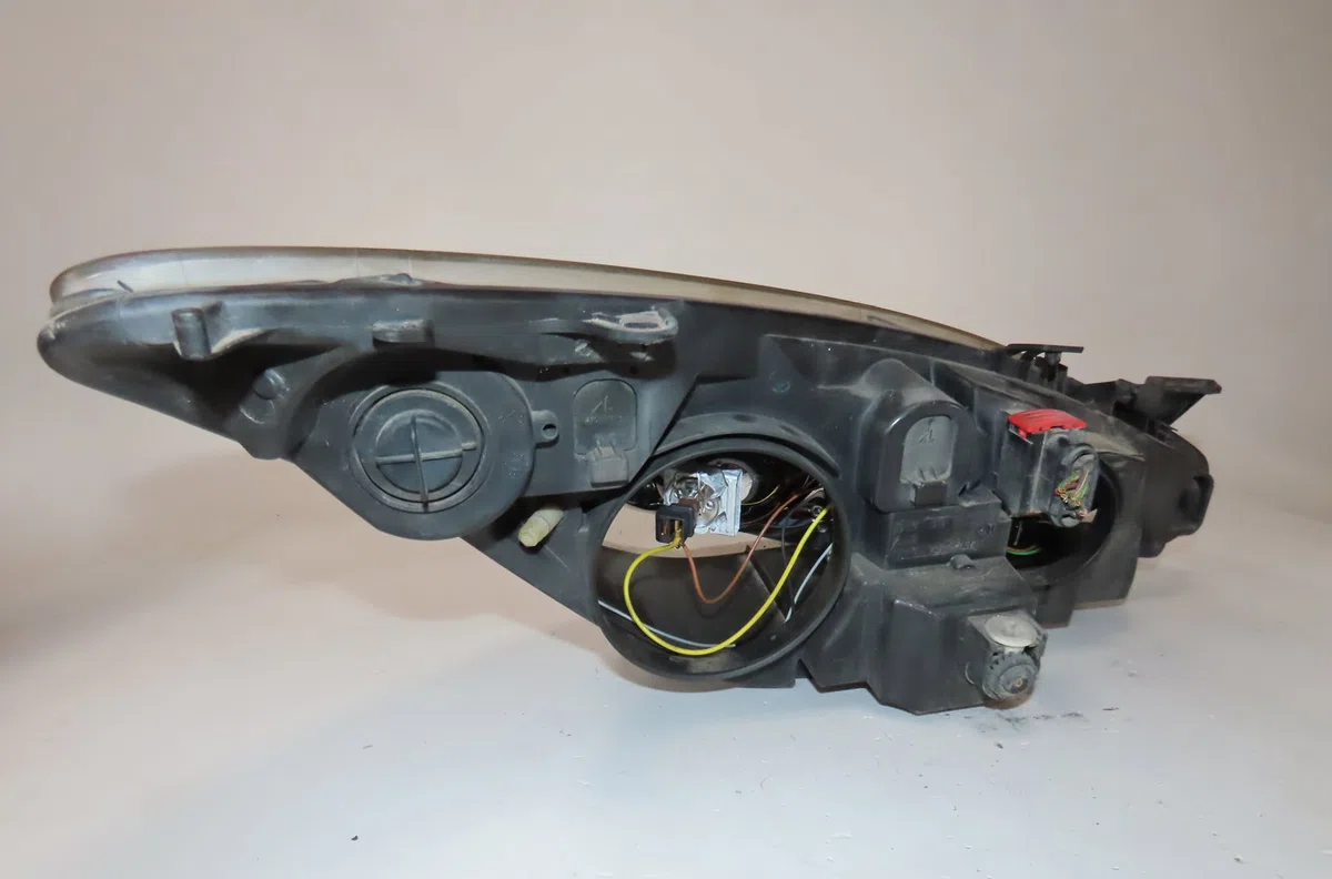 Phare gauche Peugeot 307 SW (3H) 1.6 hdi 90 (2005-2008) occasion