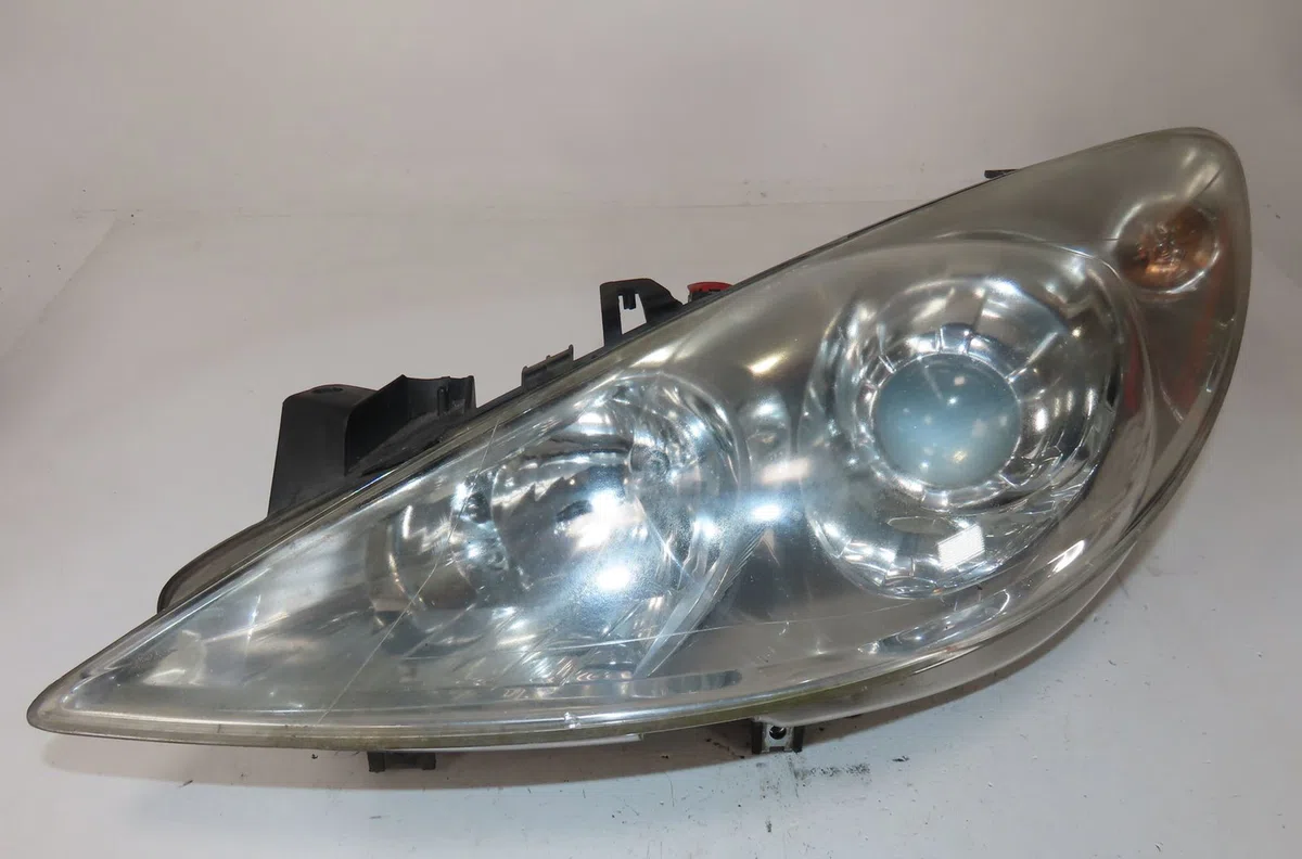 Phare gauche Peugeot 307 SW (3H) 1.6 hdi 90 (2005-2008) occasion