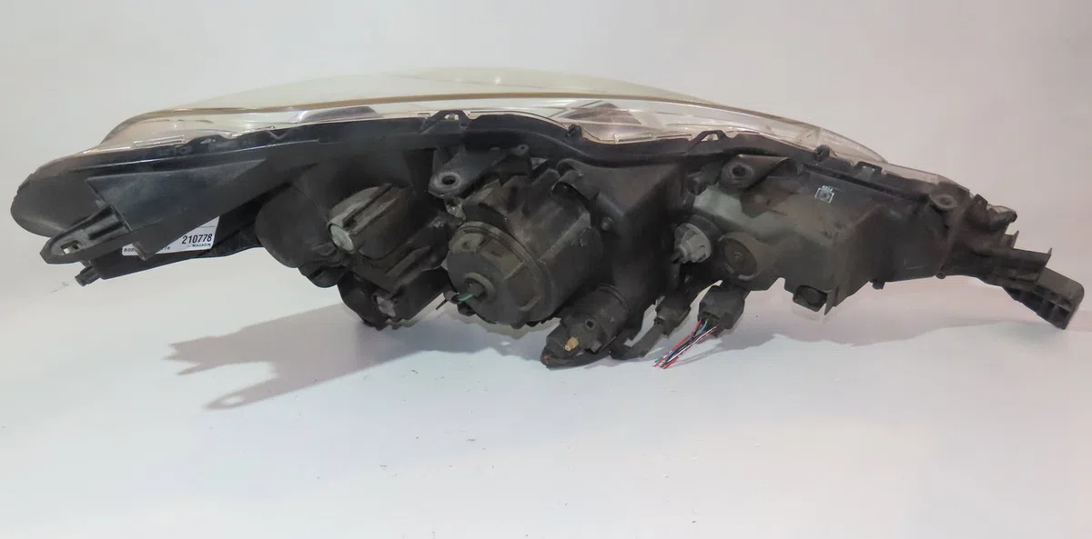 Phare gauche Peugeot 4007 (VU_, VV_) 2.2 hdi (2007-2013) occasion