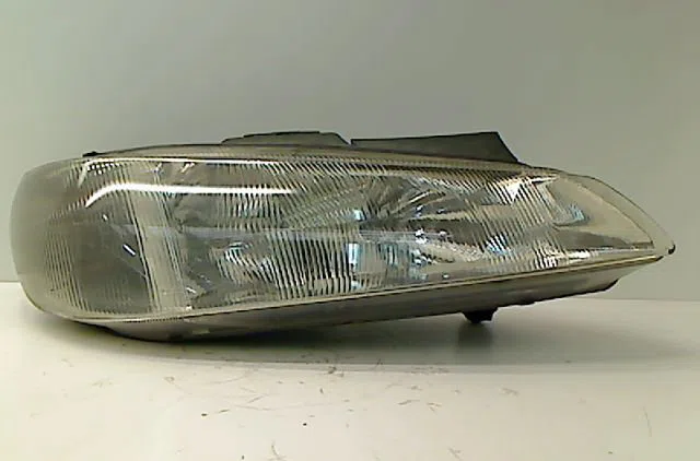 Phare gauche PEUGEOT 406 1996 occasion