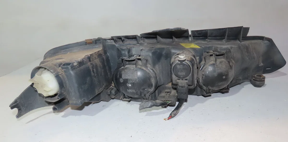 Phare gauche Peugeot 406 (8B) 2.0 hdi 110 (1998-2001) 4 portes occasion