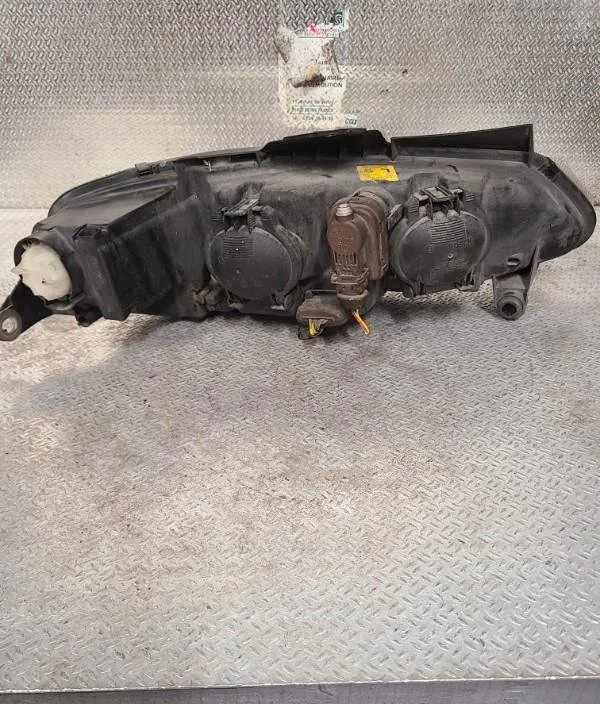 Phare gauche Peugeot 406 Break (8E-F) 1.9 d (1996-2004) occasion