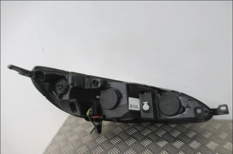 Phare gauche Peugeot 407 (6D_) 2.0 (6drfnb, 6drfne) (2004-2005) occasion
