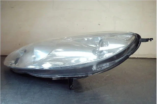 Phare gauche Peugeot 407 SW (6E_) 2.2 hdi 170 (2006-2010) occasion