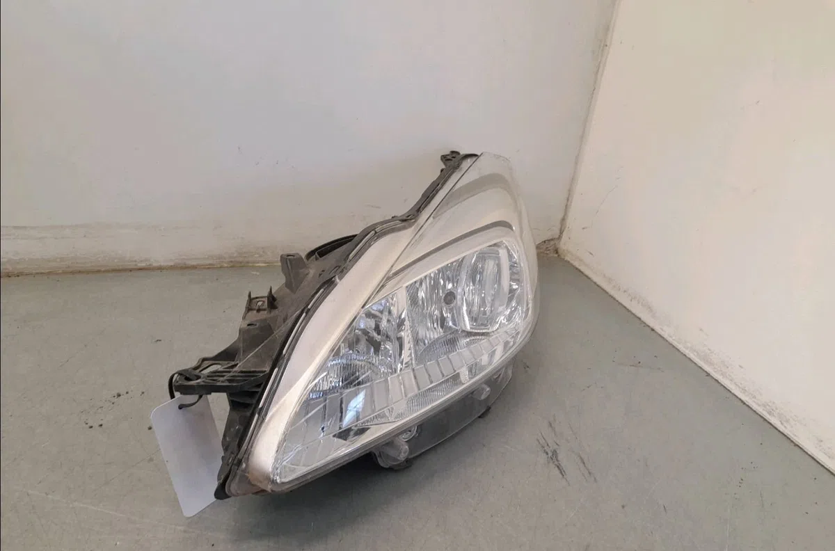 Phare gauche Peugeot 508 I (8D_) 2.0 hdi (2010-2018) 4 portes occasion