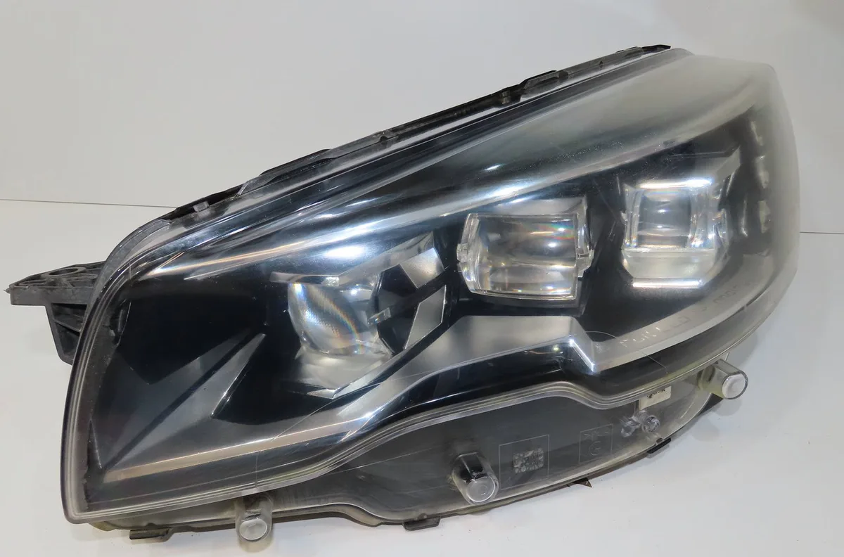 Phare gauche Peugeot 508 I (8D_) 2.2 hdi (2010-2018) occasion