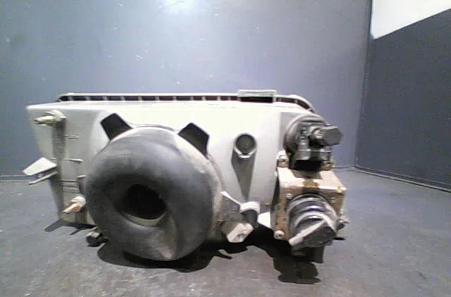 Phare gauche PEUGEOT BOXER 2000 occasion