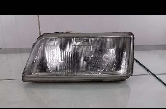 Phare gauche Peugeot BOXER Camionnette (230L) 2.0 i (1994-2002) occasion