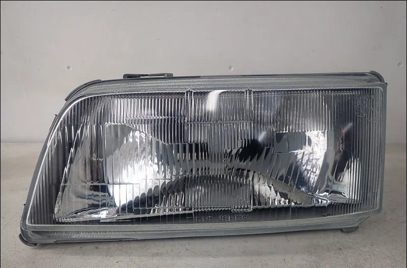 Phare gauche Peugeot BOXER Camionnette (230L) 2.5 d (1994-2002) occasion