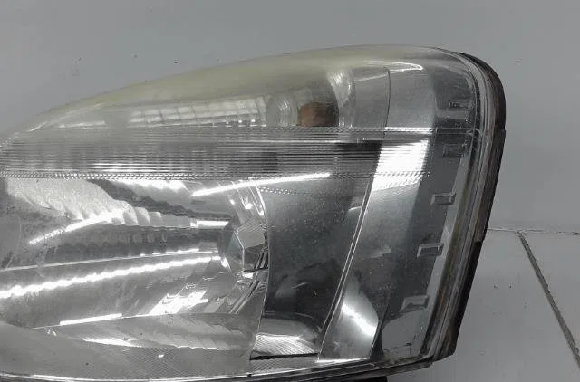 Phare gauche Peugeot PARTNER Monospace (5_, G_) 1.6 16v (2001-2008) occasion