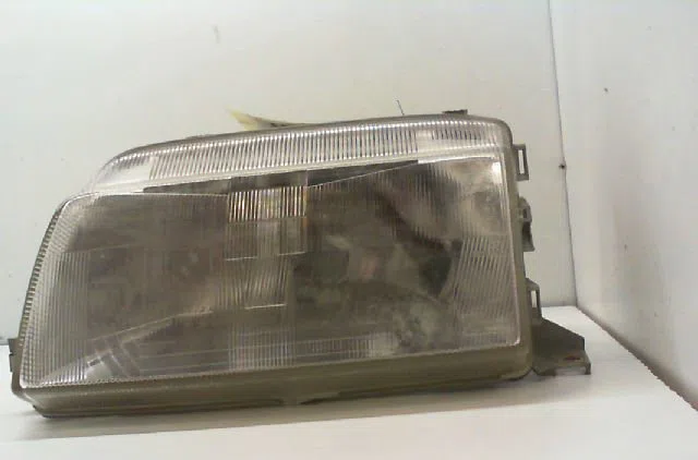 Phare gauche Renault 19 I (B-C53_) 1.4 (1988-1992) occasion