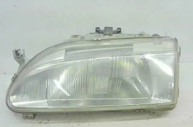 Phare gauche Renault 19 II (B-C53_) 1.9 dt (b-c53t) (1992-1995) occasion