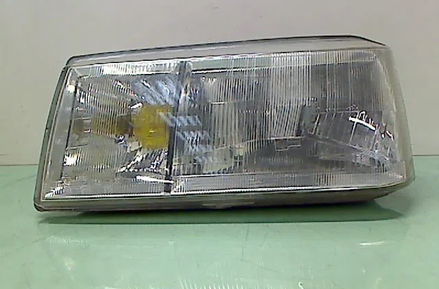Phare gauche RENAULT 25 1987 occasion