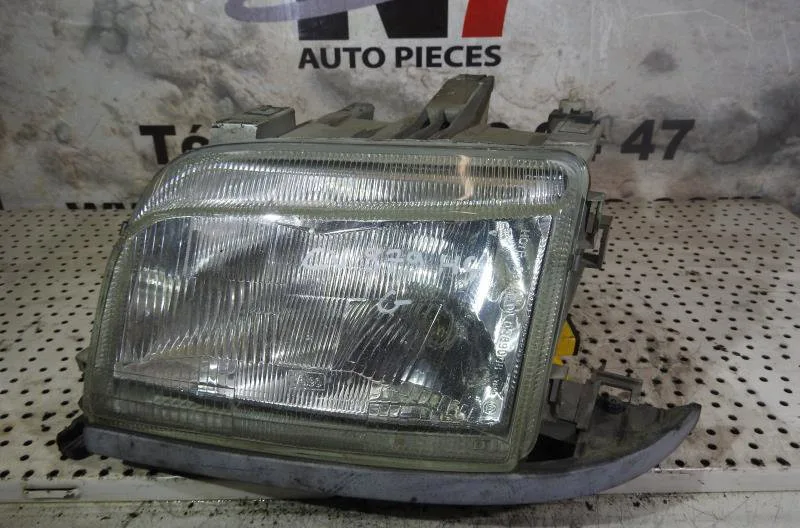 Phare gauche RENAULT CLIO 1 PHASE 2 occasion