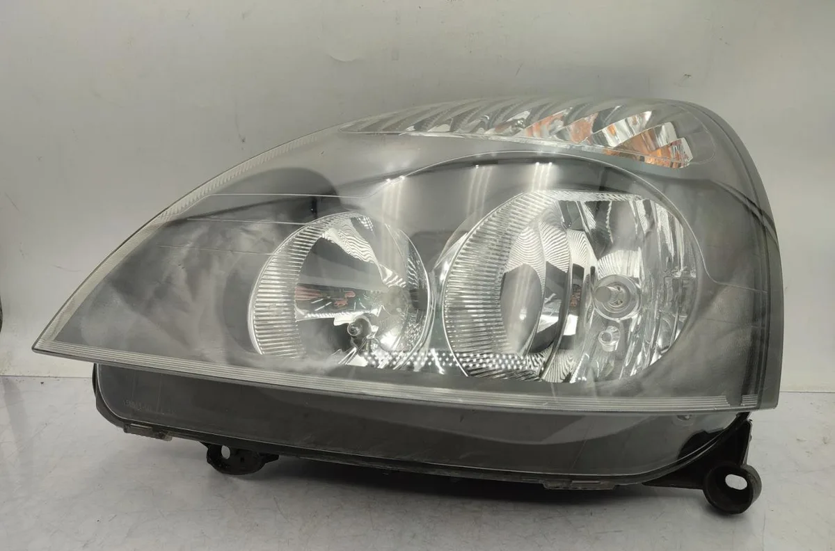 Phare gauche RENAULT CLIO 2 PHASE 2 occasion
