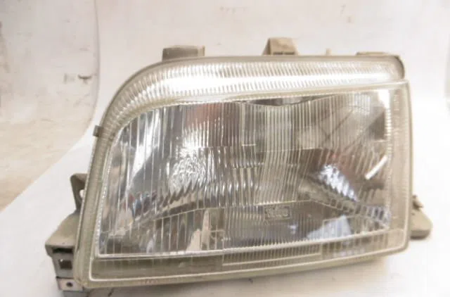 Phare gauche RENAULT CLIO I 1994 occasion