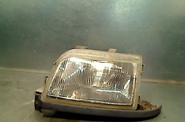 Phare gauche RENAULT CLIO I 1996 occasion