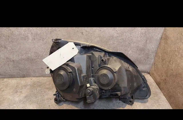 Phare gauche Renault CLIO II (BB_, CB_) 1.5 dci (b-cb08) (2001-2005) 5 portes occasion