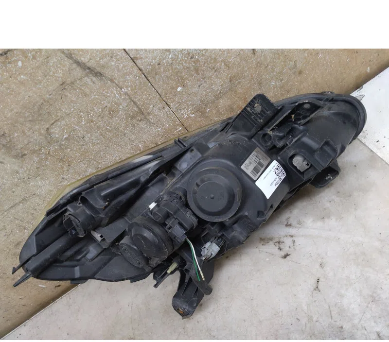 PHARE GAUCHE RENAULT CLIO III 8200892493