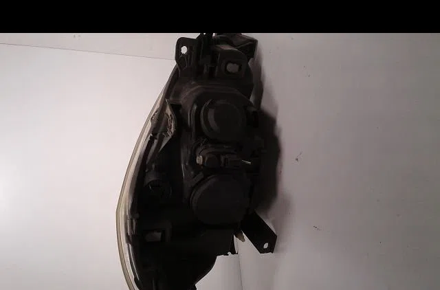 Phare gauche Renault CLIO III (BR0-1, CR0-1) 1.4 16v (2005-2012) occasion