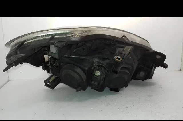 Phare gauche Renault CLIO III (BR0-1, CR0-1) 1.5 dci (c-br0g, c-br1g) (2005-2012) 5 portes occasion