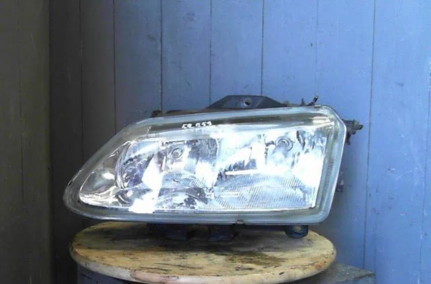 Phare gauche RENAULT ESPACE 3  ESPACE 3 occasion