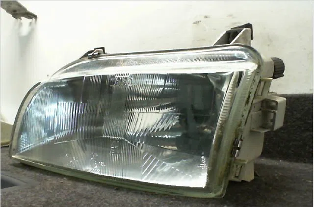 Phare gauche Renault ESPACE II (J-S63_) 2.1 td (j633, j634, j-s635, j-s63d) (1991-1996) 5 portes occasion