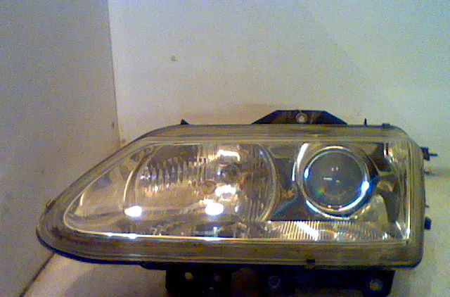 Phare gauche RENAULT ESPACE III 2001 occasion