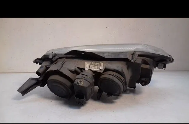 Phare gauche Renault ESPACE III (JE0_) 2.0 (2001-2002) occasion