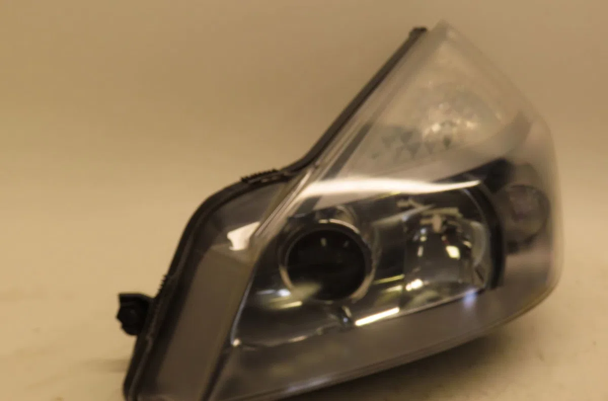 Phare gauche RENAULT ESPACE IV  2.2 DCI occasion
