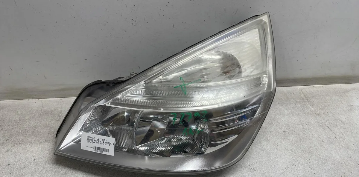 Phare gauche Renault ESPACE IV (JK0-1_) 2.0 dci (jk02, jk03) (2006) 5 portes occasion