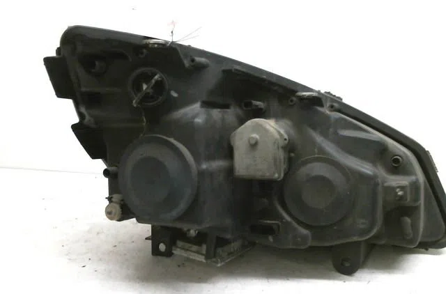 Phare gauche Renault GRAND SCÉNIC II (JM0-1_) 1.9 dci (jm0g, jm12, jm1g, jm2c) (2004-2006) occasion
