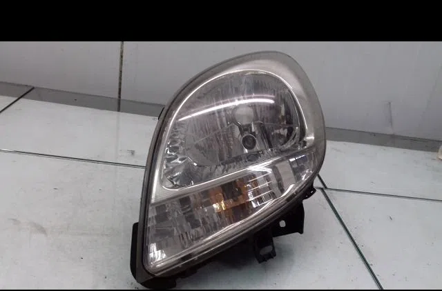 Phare gauche Renault KANGOO Express (FC0-1_) 1.2 (fc1a) (1998-2001) occasion