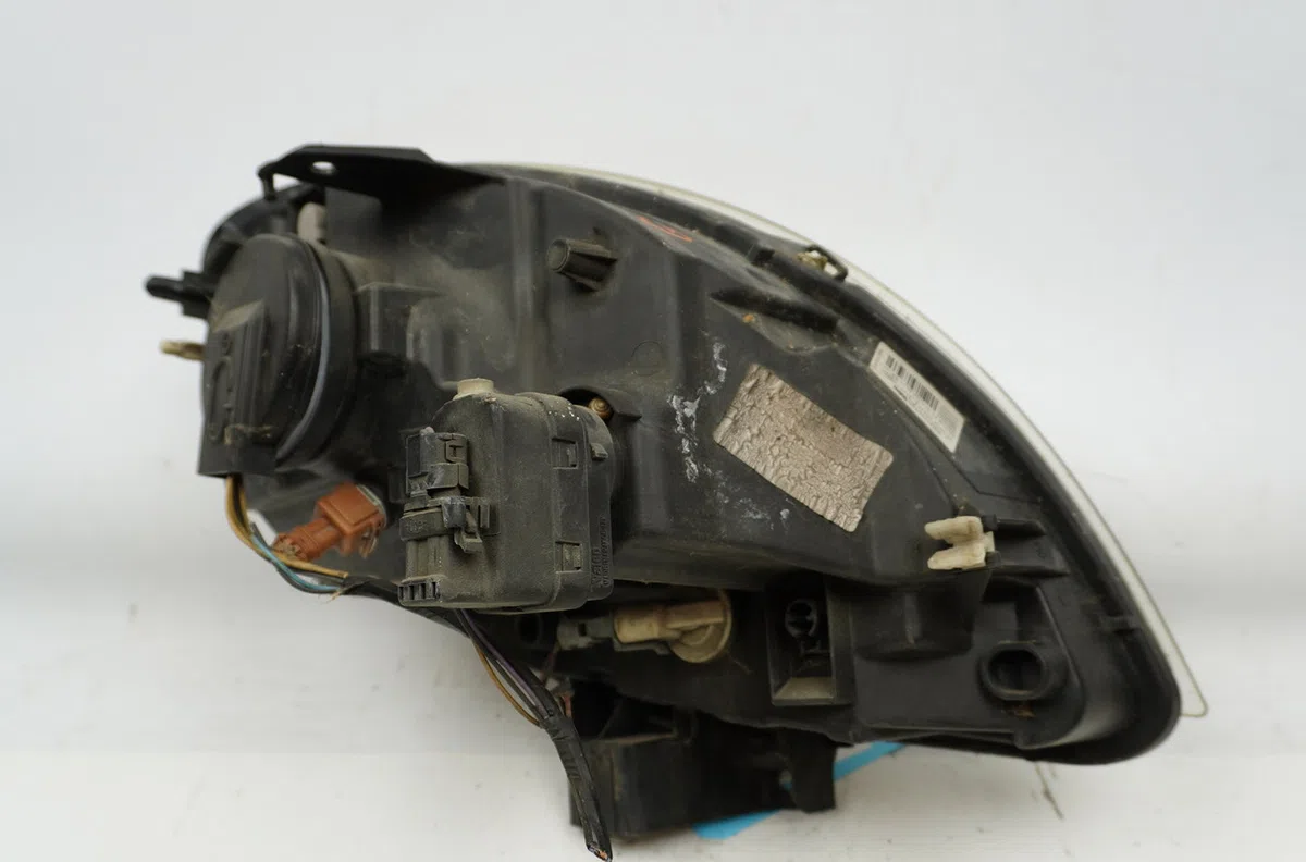 Phare gauche Renault KANGOO (KC0-1_) 1.2 16v (kc05, kc06, kc03, kc0t, kc0w, kc1d) (2001) occasion