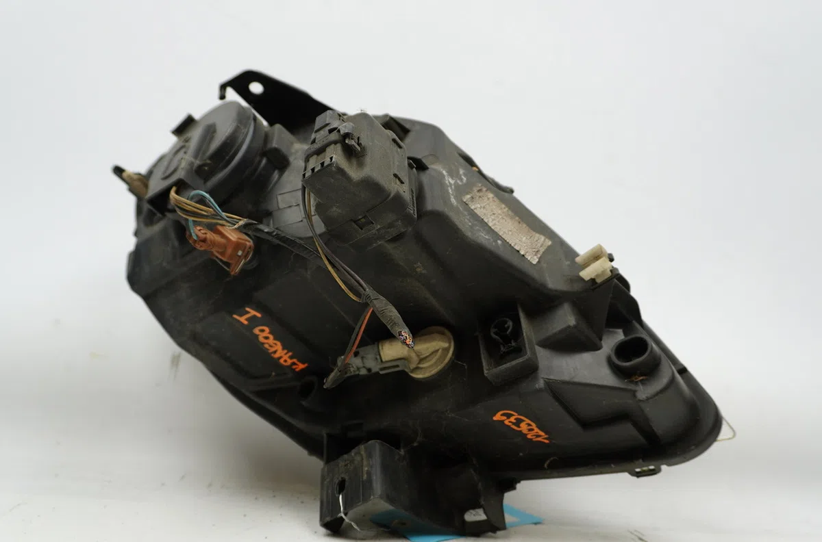Phare gauche Renault KANGOO (KC0-1_) 1.2 16v (kc05, kc06, kc03, kc0t, kc0w, kc1d) (2001) occasion