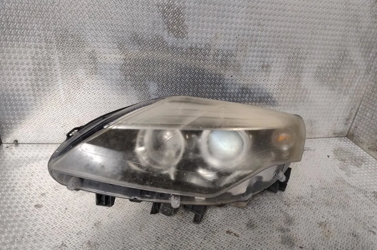 Phare gauche RENAULT LAGUNA 3  LAGUNA 3 PHASE 2 occasion