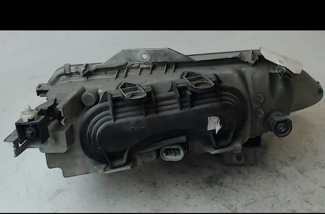 Phare gauche Renault LAGUNA I (B56_, 556_) 1.8 (b56s-t-0) (1995-2001) occasion