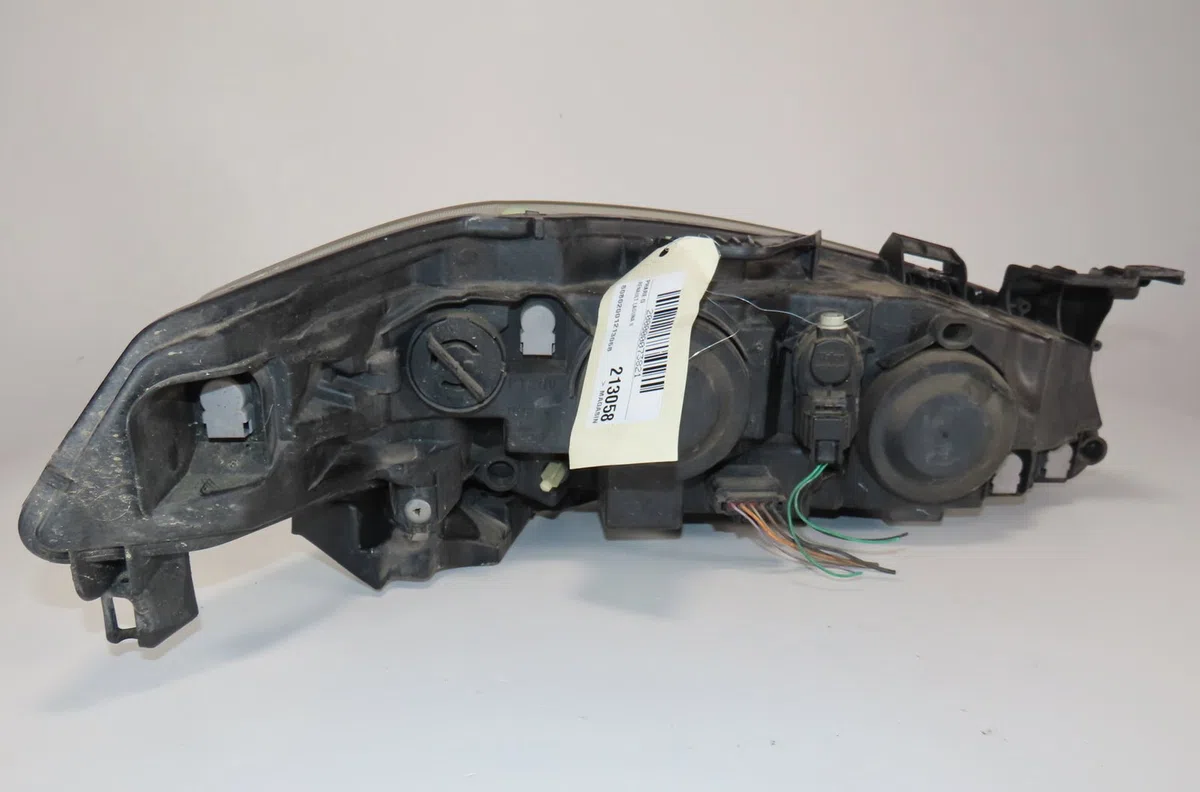Phare gauche Renault LAGUNA II (BG0-1_) 1.9 dci (bg08, bg0g) (2001-2007) occasion