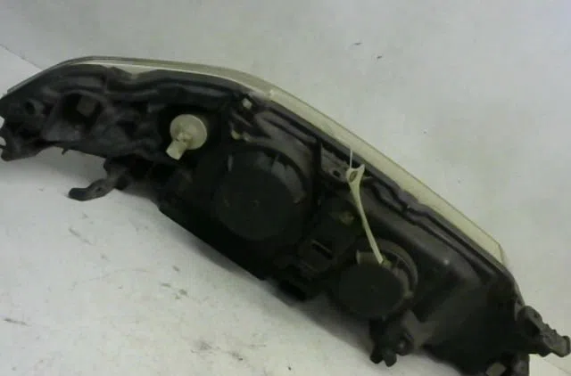 Phare gauche Renault LAGUNA II (BG0-1_) 1.9 dci (bg08, bg0g) (2001-2007) occasion
