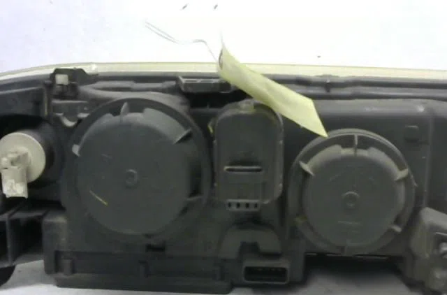 Phare gauche Renault LAGUNA II (BG0-1_) 1.9 dci (bg08, bg0g) (2001-2007) occasion