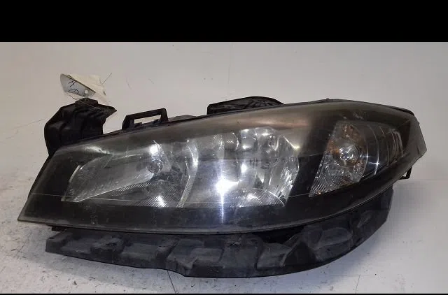 Phare gauche Renault LAGUNA II (BG0-1_) 1.9 dci (bg1a, bg1v) (2005-2007) occasion
